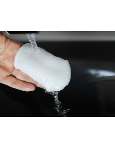 Gant démaquillant à l'eau 2