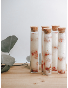Sels de bain de l'Himalaya et pétales de rose 2
